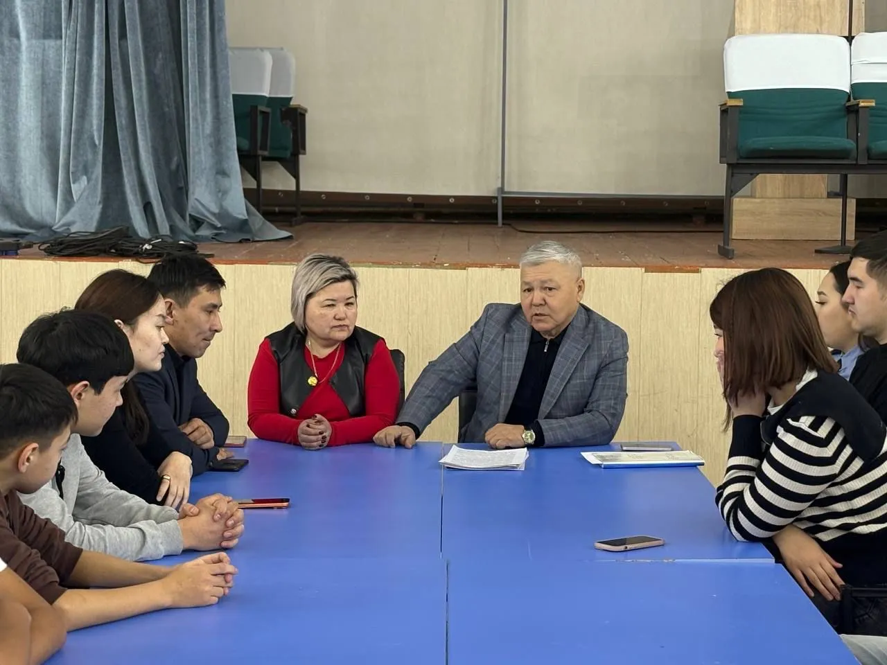 Встреча с молодежью: обсуждена значимость Конституционной реформы