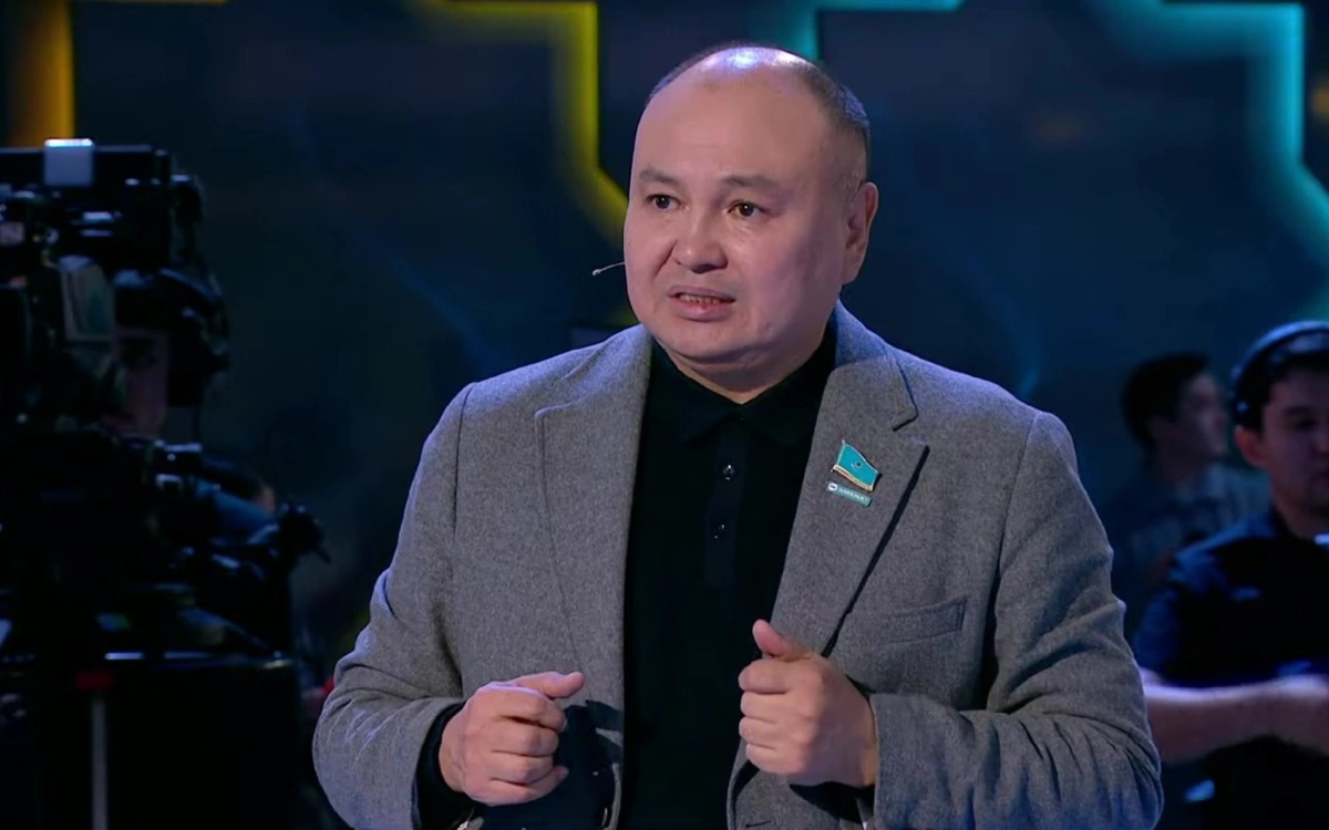 Преамбула Основного закона РК— духовно-идеологическая концепция, ориентированная на будущее