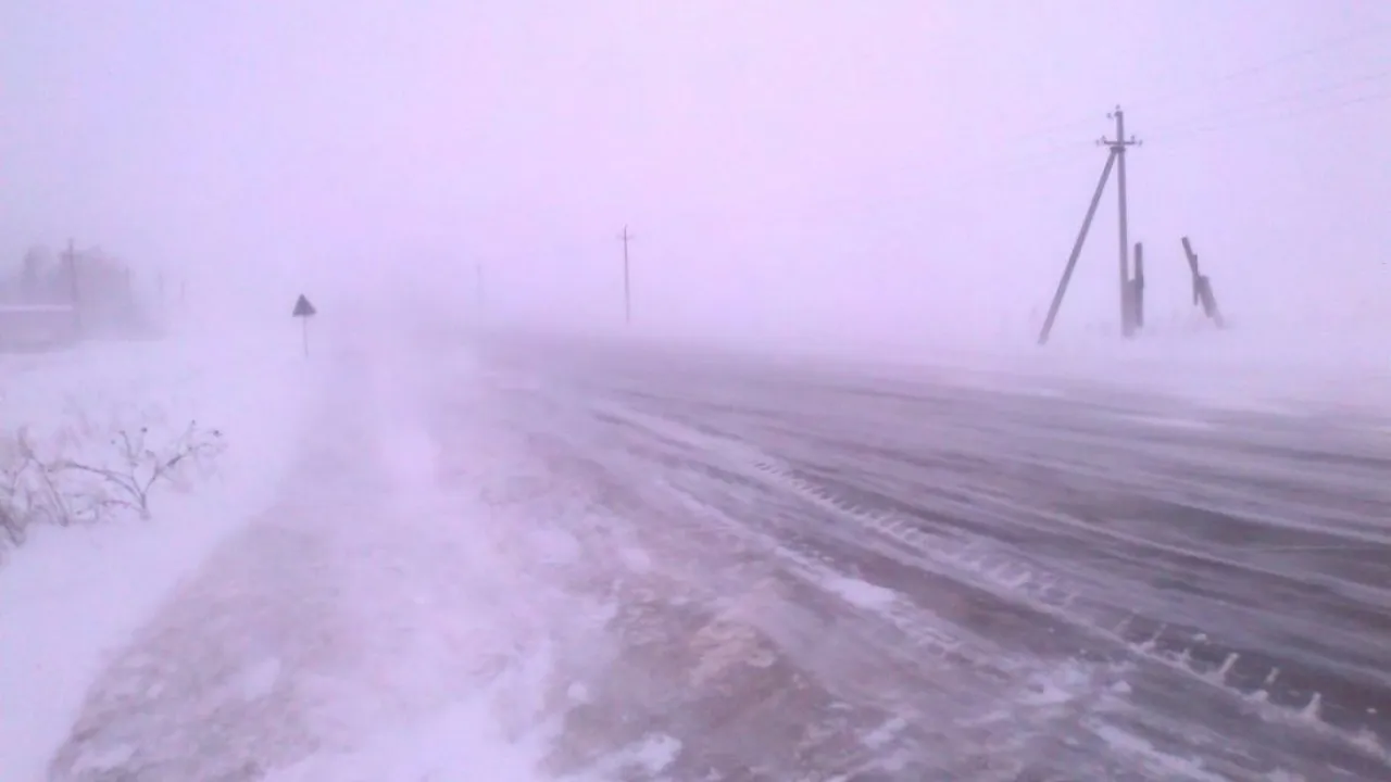 Семей–Өскемен тас жолы ауа райына байланысты уақытша жабылды