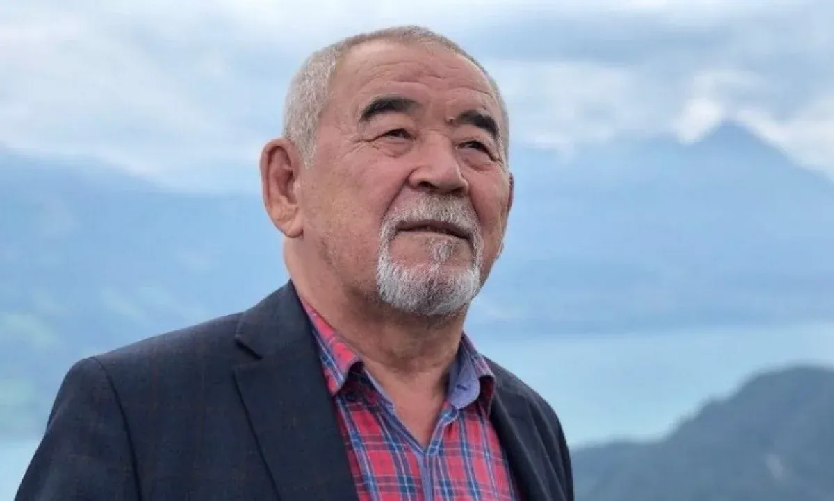 Белгілі ақын Жүрсін Ерман 