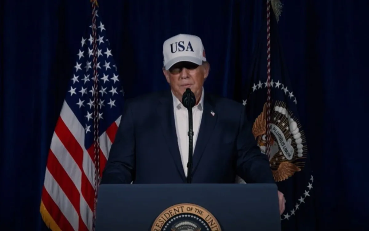 Трамп Иранға қарсы ауқымды әскери операция бастағанын мәлімдеді 