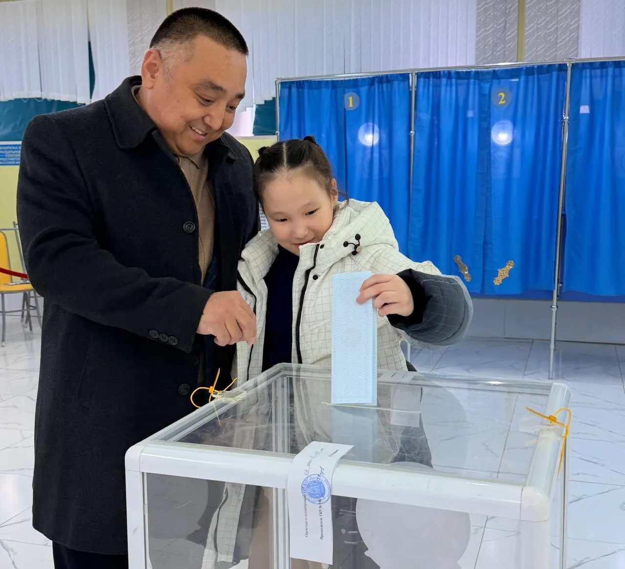 Сотрудники Национального ядерного центра приняли участие в референдуме