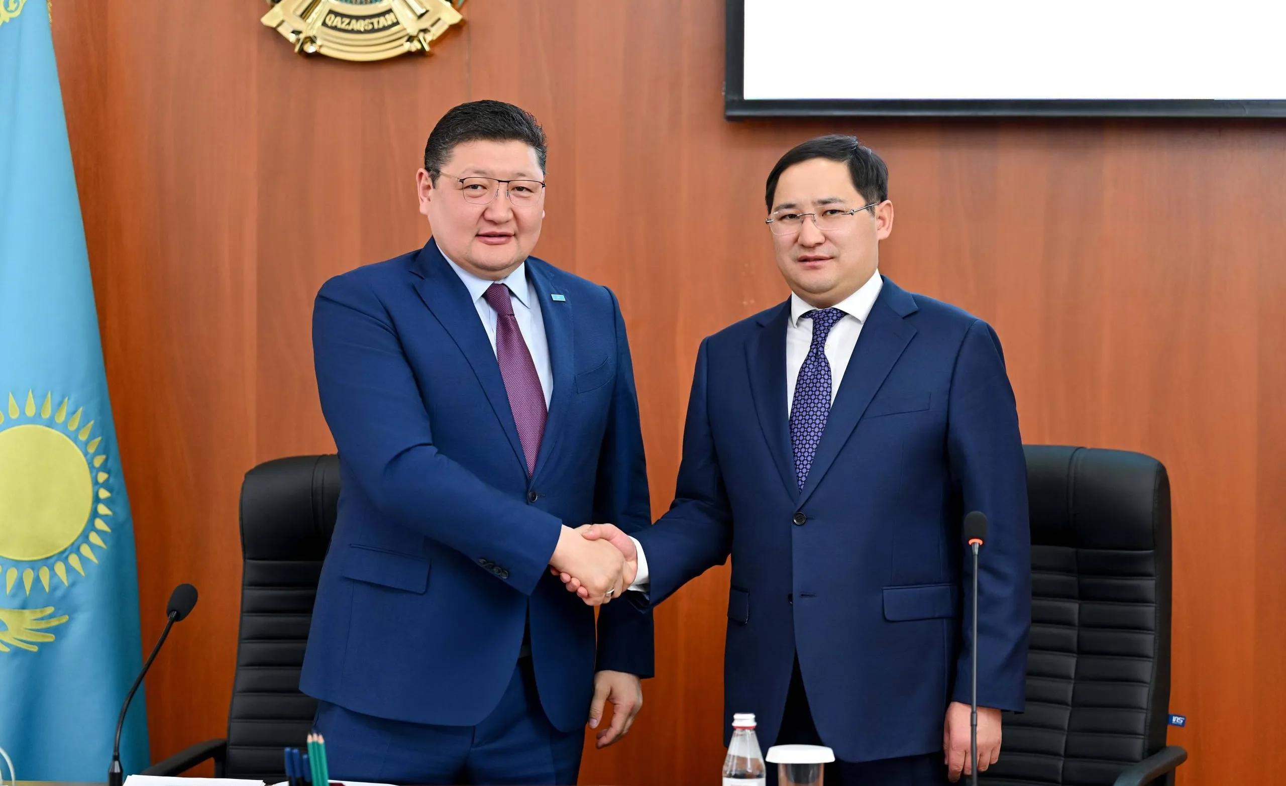 Аким области представил нового акима Бескарагайского района