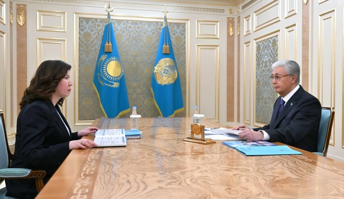Президент поручил министру образования реализовать проект «Цифровая школа Qazaq»