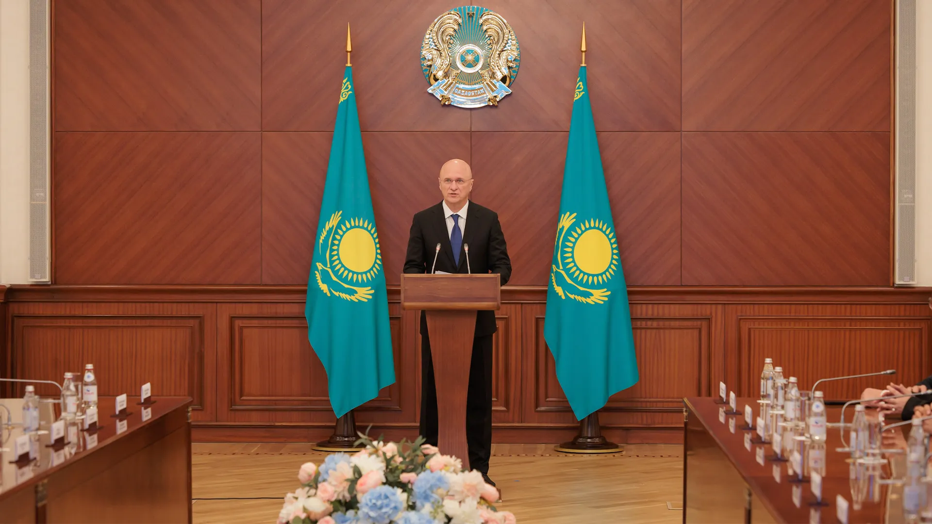 Президент атынан Таяу Шығыс елдерінен қазақстандықтарды эвакуациялауға қатысушыларға мемлекеттік наградалар табыс етілді