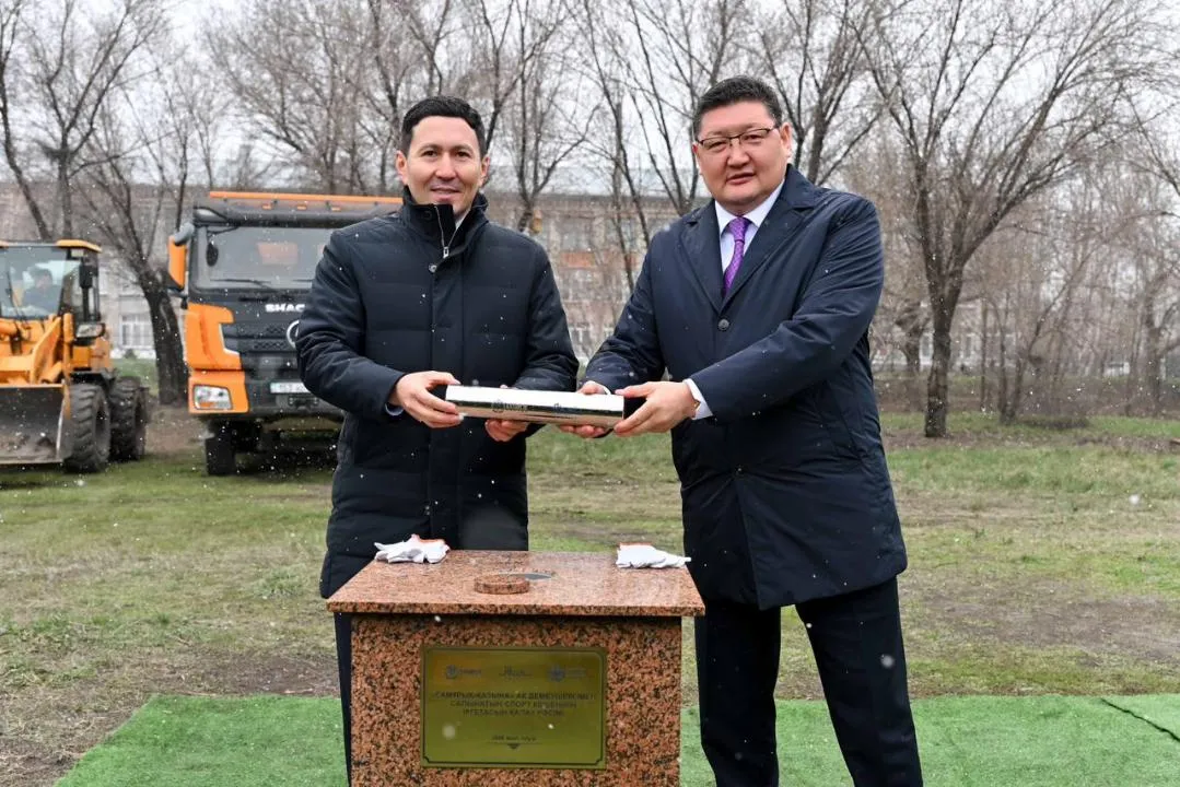 «Абайға құрмет»: Семейде жаңа спорт кешенінің іргетасы қаланды