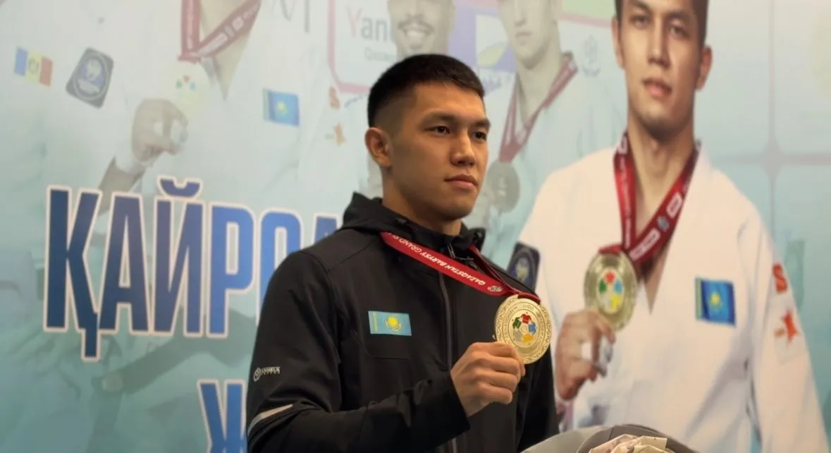 Семейдегі  Ұлттық ұлан  жеңімпазын күтіп алды
