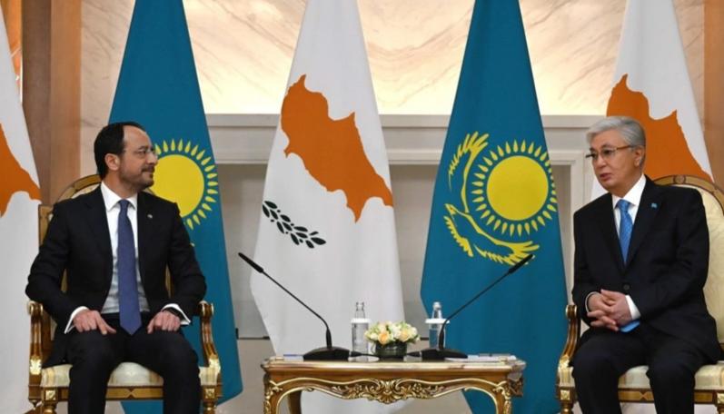 Қасым-Жомарт Тоқаев Кипрді Транскаспий және Орта дәліз жобаларына атсалысуға шақырды